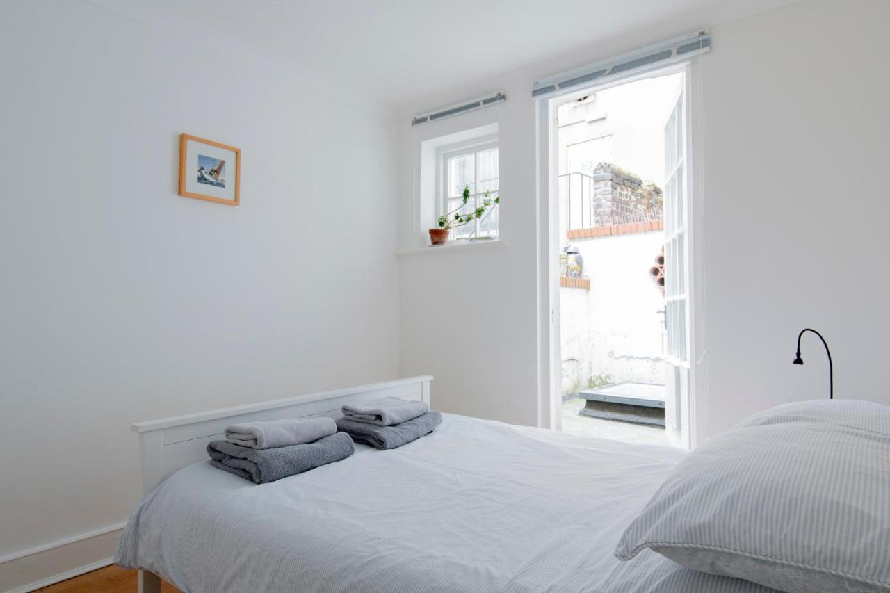 Apartamento Fantastic 3 Bed Brighton House- Sleeps 6- Superfast Wifi And Garage Exterior foto