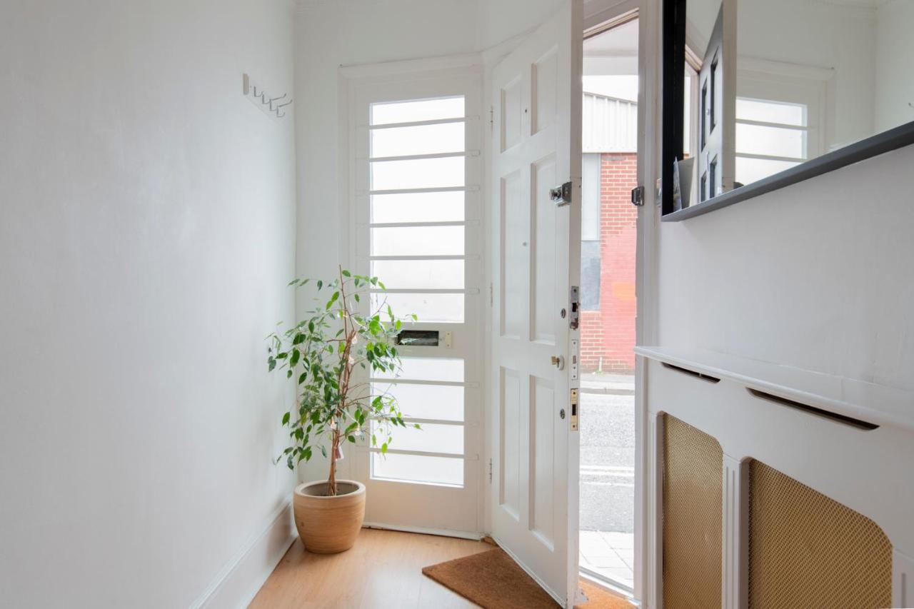Apartamento Fantastic 3 Bed Brighton House- Sleeps 6- Superfast Wifi And Garage Exterior foto